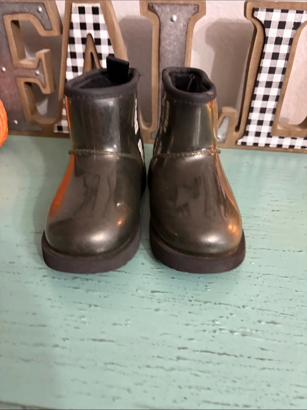 Ugg boots SZ 11 T